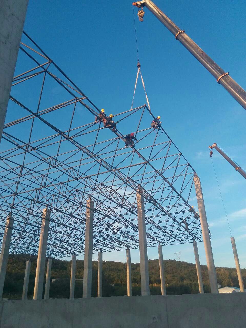 阿克苏汪清物流园网架