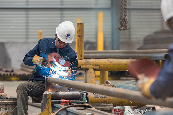 阿克苏网架焊接车间